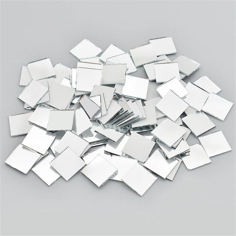 Description Picture 4 of item100Pcs Glass Mirror Mosaic  Small Square Tiles DIY Self Adhesive Wall Sticker Craft Wall Artwork Home Decoration 10x10mm