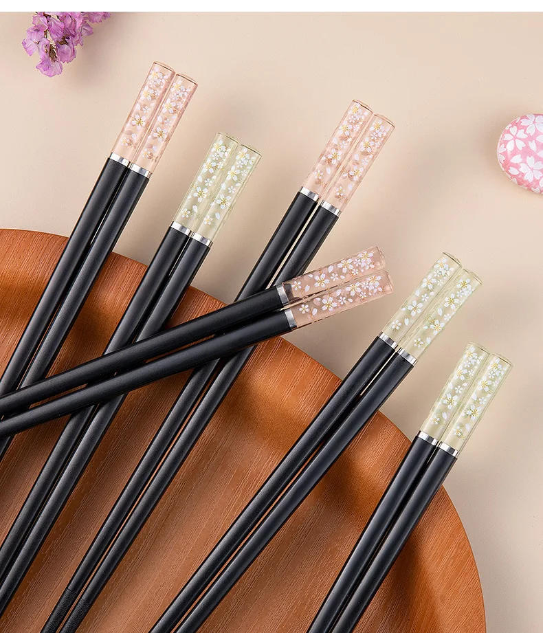 Description Picture 6 of itemNew 1 Pairs Amber Sakura Chopsticks Cherry Blossom Petals Pattern  Non-slip Sushi Stick Chopsticks Eco-Friendly Food Chopsticks