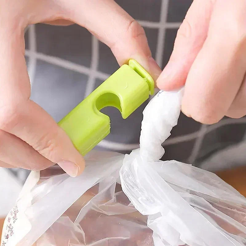Description Picture 4 of item24/1Pcs Reusable Food Sealing Clips Plastic Pocket Sealing Clamp Snack Bread Bags Clips Kitchen Food Fresh-Keeping Storage Tool