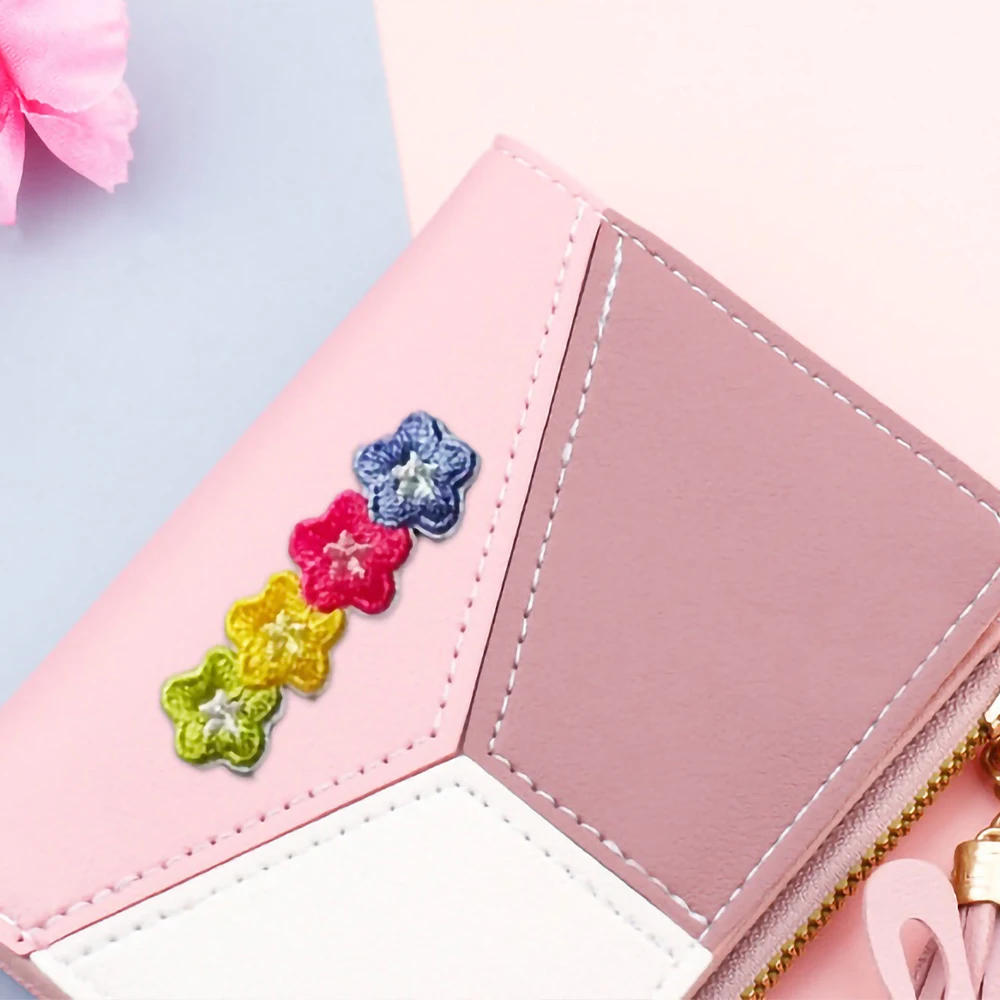 Description Picture 6 of itemHand-embroidered Electricity Pattern Embroidery Hook&Look Buckle Clothing Hat Denim Jacket Sticker DIY Fashion Clothes Patches