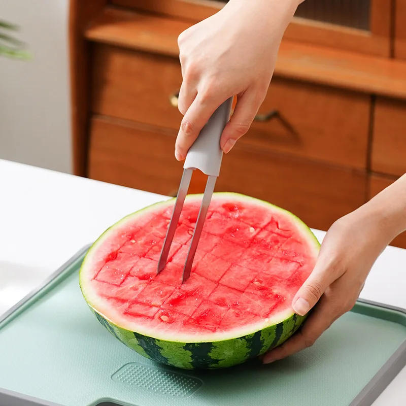 Description Picture 4 of item3 in 1 Watermelon Fork Stainless Steel Slicer Cutter Summer Kitchen Gadget Mango Cutting Tool Lightweight Fruit Knife Fork Sets