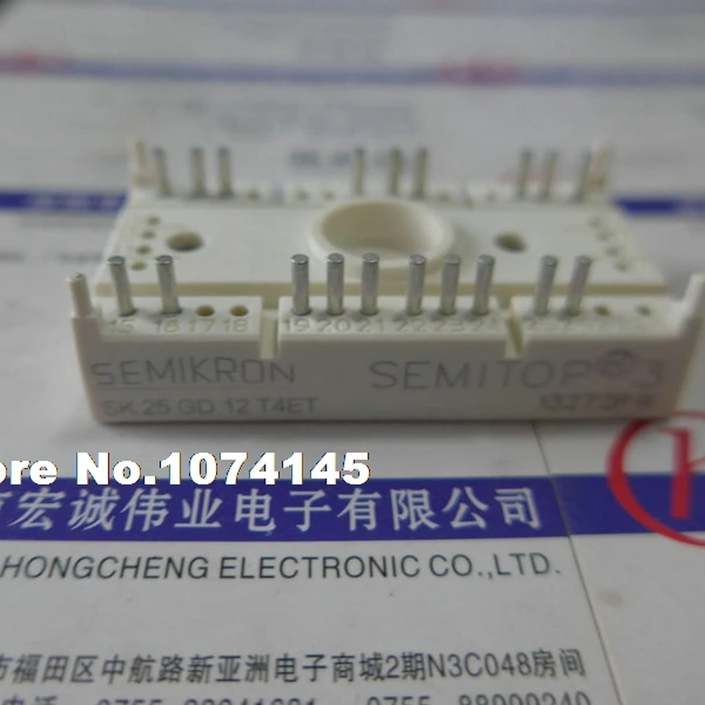 Slide f320c65985e848c3a133a072e30f8eff