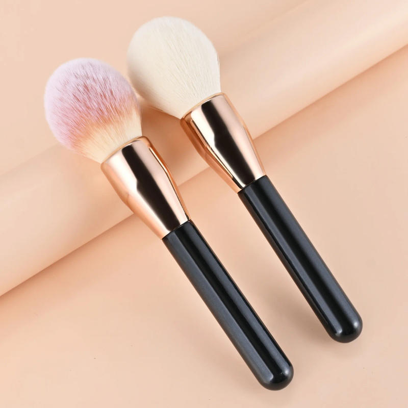 Description Picture 6 of itemPowder Makeup Brush Free Print Logo Soft Dense Bristle Blush Brush Blending Cosmetic Makeup Brushes Tool for Beauty 10pcs