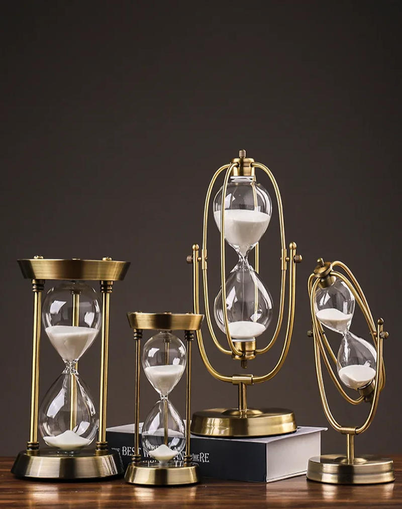 Description Picture 4 of itemScandinavian Creative Iron Hourglass Timer Ornament Office Study Wine Cooler Home Decoration Craft Furnishings