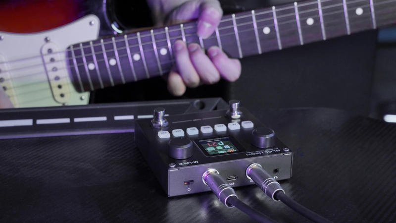 Description Picture 5 of itemM-VAVE Blackbox Guitar / Bass AMP Modeler Multi Effects Processor Rechargeable for Electric Guitar Bass