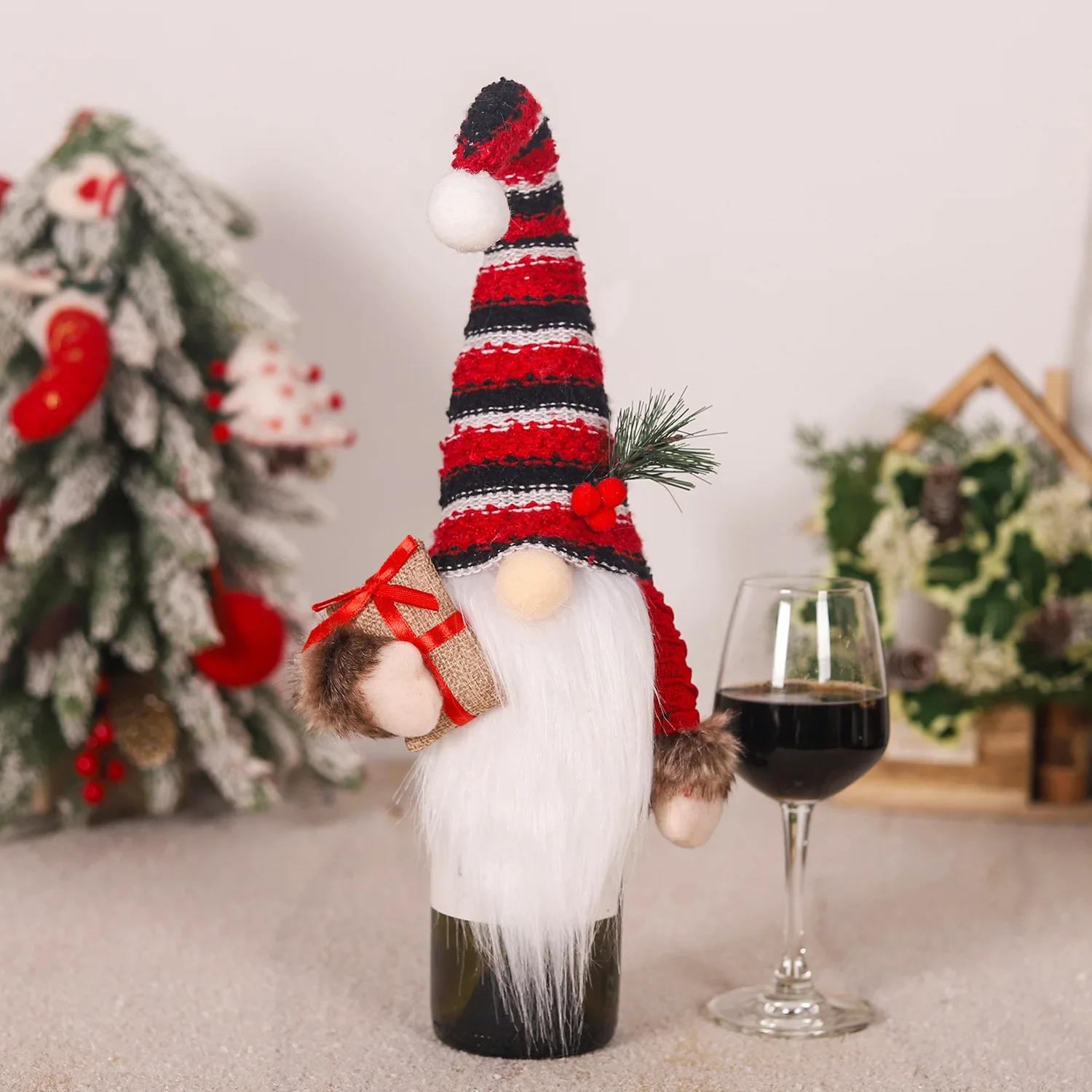 Description Picture 6 of itemChristmas Wine Bottle Cover Dwarf Doll Christmas Knitted Doll Woven Wine Bottle Bags for Christmas Party Dinner Table Decoration