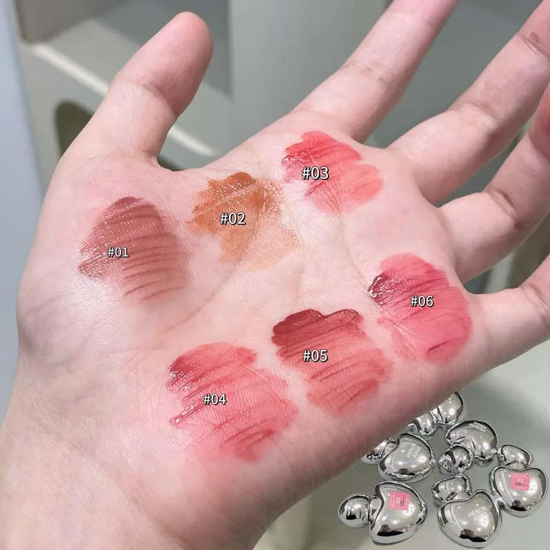 Description Picture 4 of itemPeach Heart Silky Matte Lipgloss&Blush Low-saturation Gray Pink Liquid Lipstick Waterproof Non-Stick Cup No Fade Lip Tint Makeup