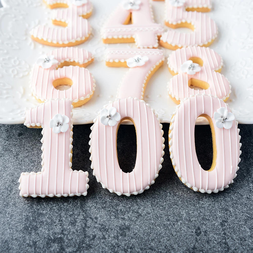 Description Picture 2 of itemLarge Numbers Cookie Mold Cartoon Birthday Cake Cutting Mold DIY Baking Tool