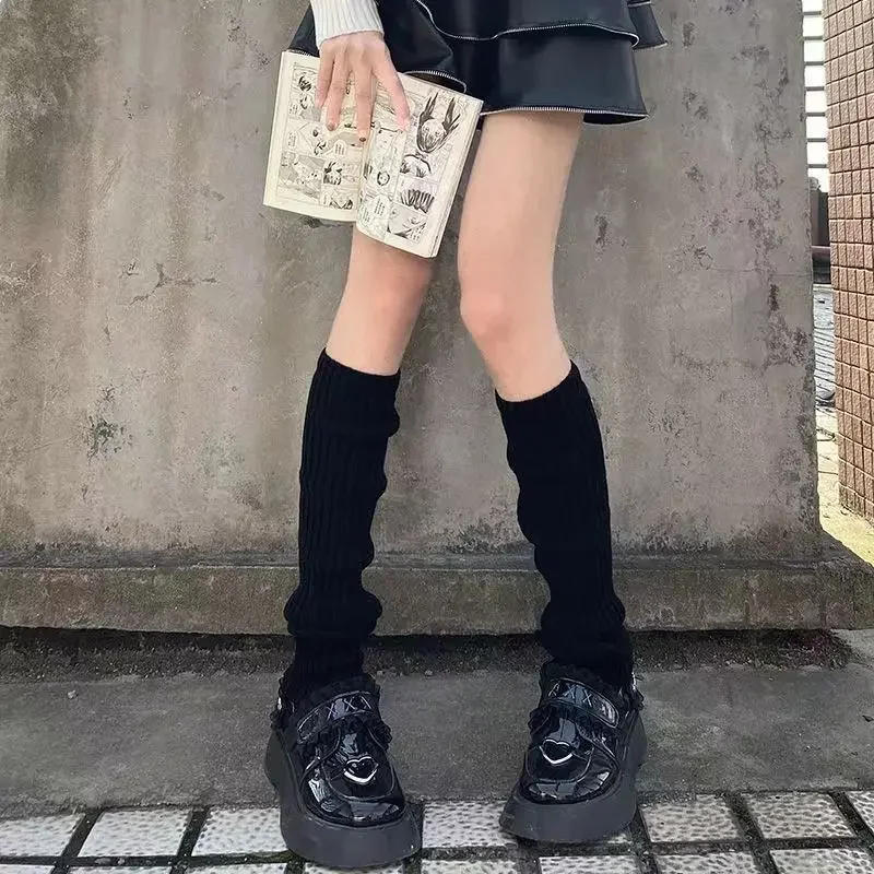 Description Picture 4 of item42/52/72cm Leg Warmers Lolita Socks Y2K Knitted Warm Foot Cover White Black Warmer Lady Autumn Winter Crochet Sock Boot Cuffs