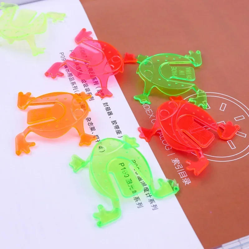 Description Picture 4 of itemJumping Frogs Party Favors for Boys and Girls, 10/20 Pack of 4.3x4.3cm Toys for Piñatas and Goodie Bags