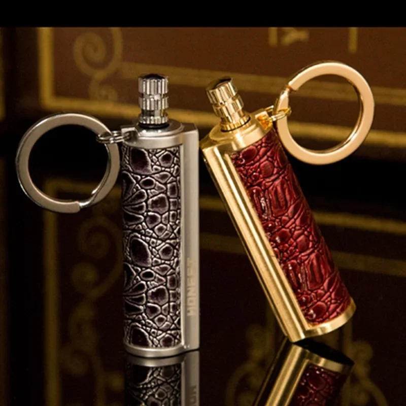 Description Picture 5 of itemLeather Wrapped Metal Rod Keychain Match Lighter Waterproof Kerosene Oil Lighter 2024