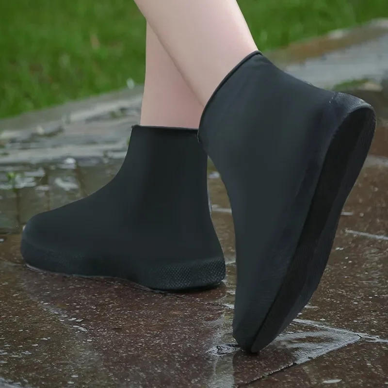 Description Picture 4 of item5/1pairs Shoe Waterproof Covers Outdoor Rubber Rain Boot Cover Non-slip Silicone Shoe Covers Rainy Day Shoe Covers Shoes Gear