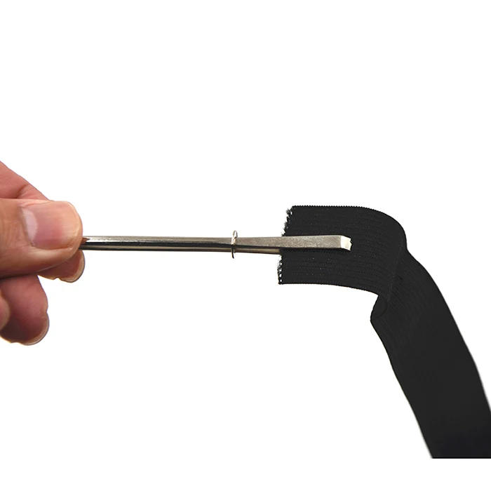 Description Picture 6 of item2pcs high quality Garment Clips Sewing DIY tools Elastic band Tape punch Cross stitch Practical wear elastic clamp (wear rope)