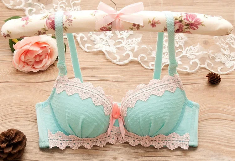 Description Picture 6 of itemVintage Girls Bra Set Sexy Thin Bras Pantys Women Seamless Brassiere Low Wasit Fitness Underwear Set Adjustable Plaid Lingeries