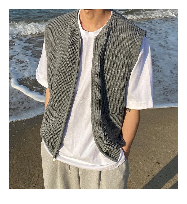 Description Picture 3 of itemLoose Mens Sweater Vest Autumn New Fashion Personality College Style Vest Zipper Knit Cardigan Coat for Men