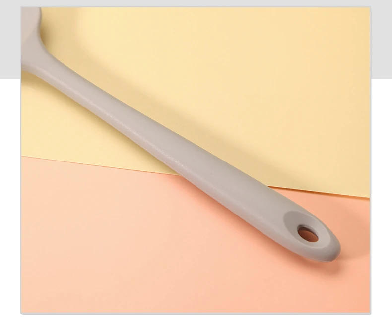 Description Picture 5 of item4pcs/set silicone spatula Food grade for baking high temperature resistant spatula mini flour cream scraper kitchen accessories