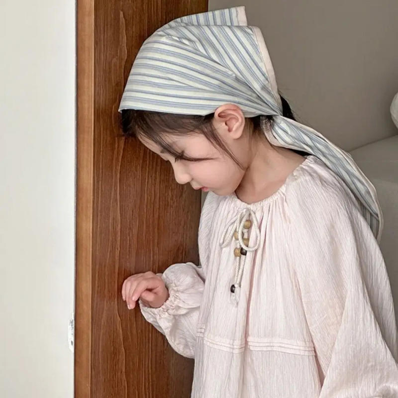 Description Picture 4 of itemVintage Korean Children's Scarf Striped Plaid Triangle Bandana Sweet Boys Girls Waist Scarf Drool Saliva Towels