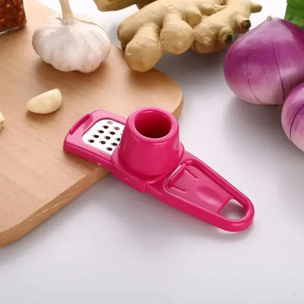Description Picture 6 of itemCreative Multifunctional Mini Garlic Grater Grinding Grater Slicer Baking Tool Kitchen Accessories Ginger Garlic Grinding Grater