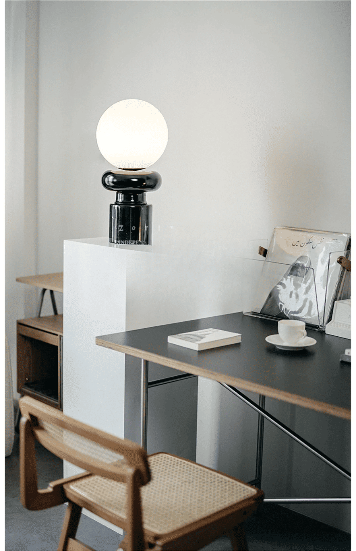 Description Picture 3 of itemHome shop, original design, medieval style desk lamp