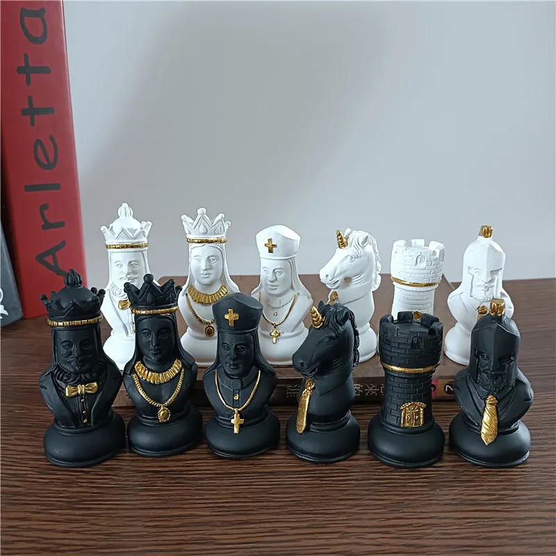 Description Picture 2 of itemBlack & White International Chess Figurines Statue Chess Pieces Board Games Accessories Home Decor Chessmen Ornaments