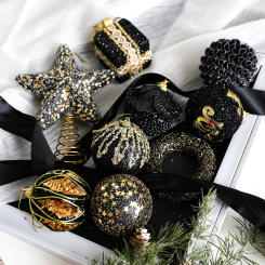 8pcs Christmas Ball Black Gold Series Christmas Tree Foam Ball Ornaments Hanging Ornaments Plush Ball Home Decoration
