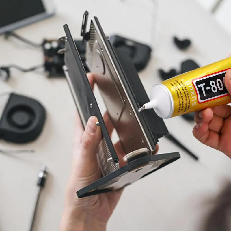 Description Picture 4 of itemT8000 15/50/110ml Glues Multipurpose Adhesives Super Glues Black Liquid Epoxy Glues For DIY Crafts Glass Phone Case