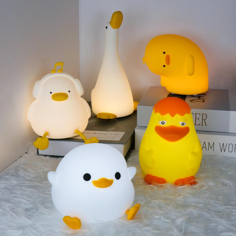 Description Picture 2 of itemCute Duck Night Light Silicone Nursery Sleeping Lamp Rechargeable Table Lamp with Touch Sensor for Bedrooms Kid Adult Gift