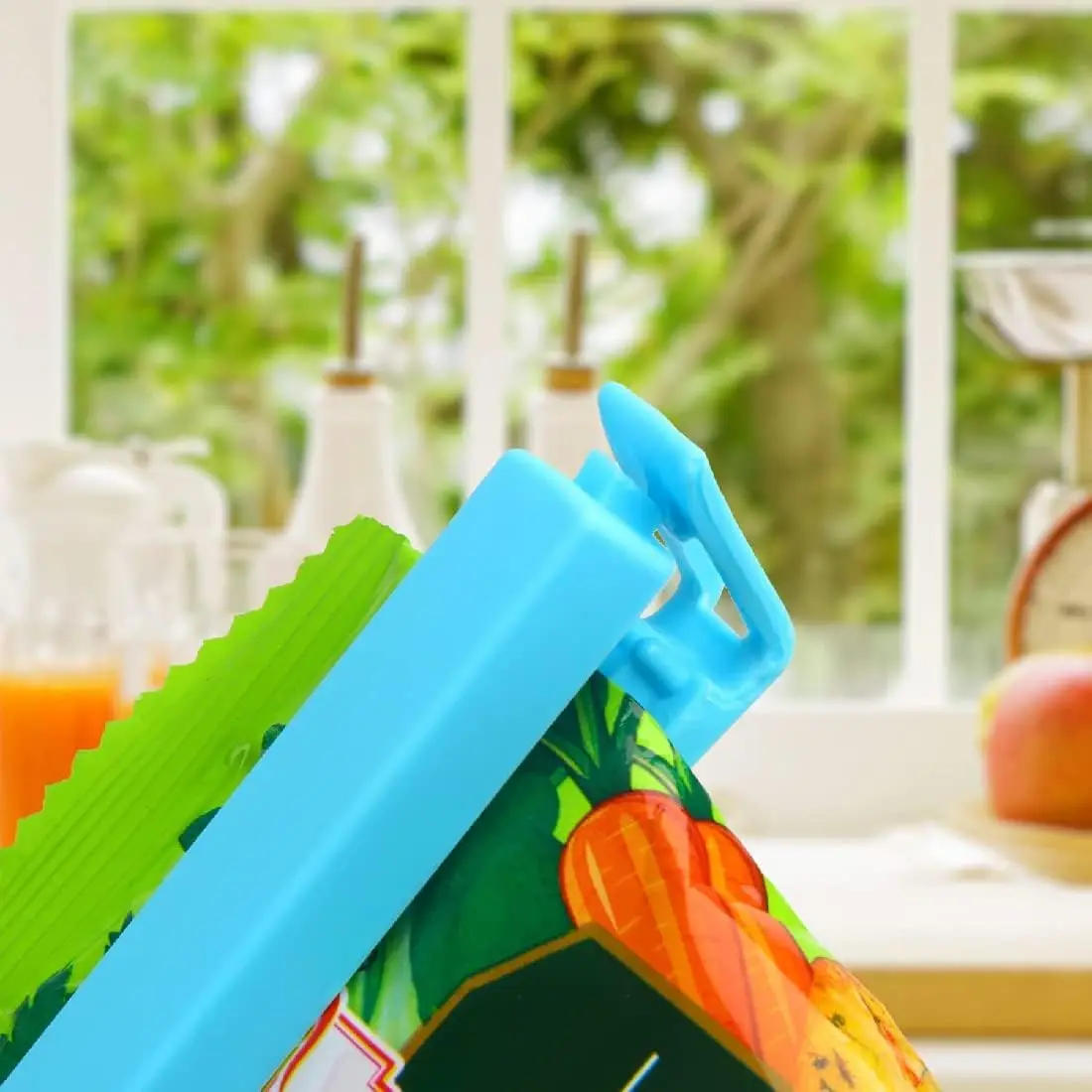 Description Picture 2 of item3-10PCS Bag Clips Snack Fresh Food Storage Bag Sealer Kitchen Tool accessories Mini Vacuum Sealer Clamp Food Bag Clips