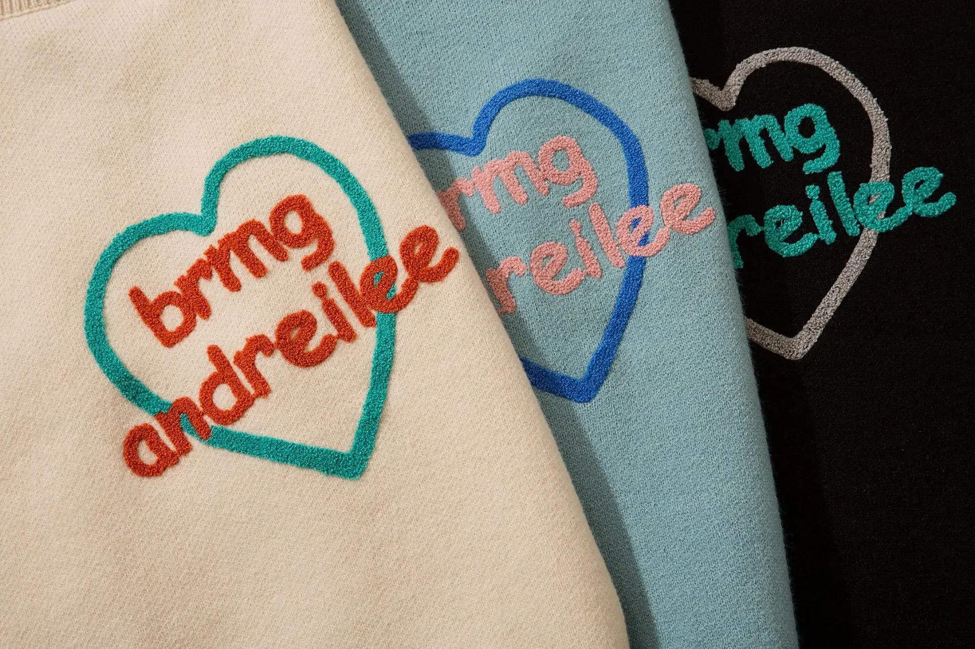 Description Picture 3 of itemWinter Men Harajuku Sweater Vest Letters Heart Loose Sleeveless V-neck Pullover Women Japanese College Style Tops Streetwear New