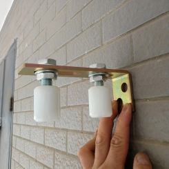 1pc Nylon Guide Wheels For Sliding Doors High Quality Sliding Door Wheels With Screws Door Guide Rollers Door Roller Accessories