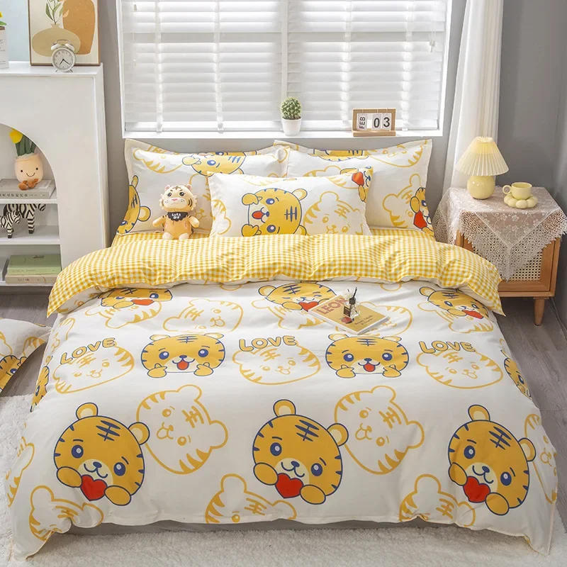 Description Picture 3 of itemCute Cartoon Print Duvet Cover 220x240 Lovely Pattern Adults Kids Quilt Cover AB Double-sided Comforter Covers No Pillow Cases