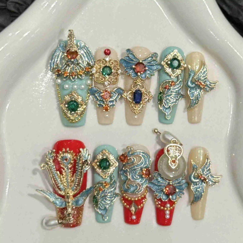 Description Picture 3 of item10pcs Chinese Retro Handmade False Nails Luxury Dragon Phoenix Colorful Diamond Gold Chain Decor Press On Nails Charms Manicure