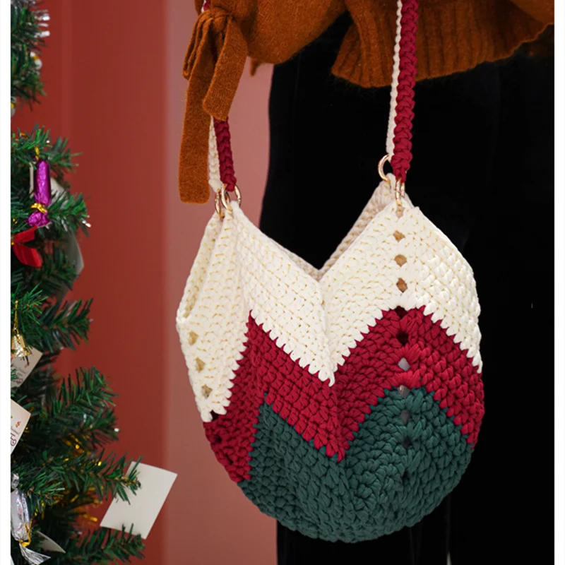 Description Picture 3 of itemCotton Knit Cloth Wool T-shirt Yarn DIY Soft Weaving Sewing Material for Carpets Blanket Bags 39 Colors Crochet Handmade Star