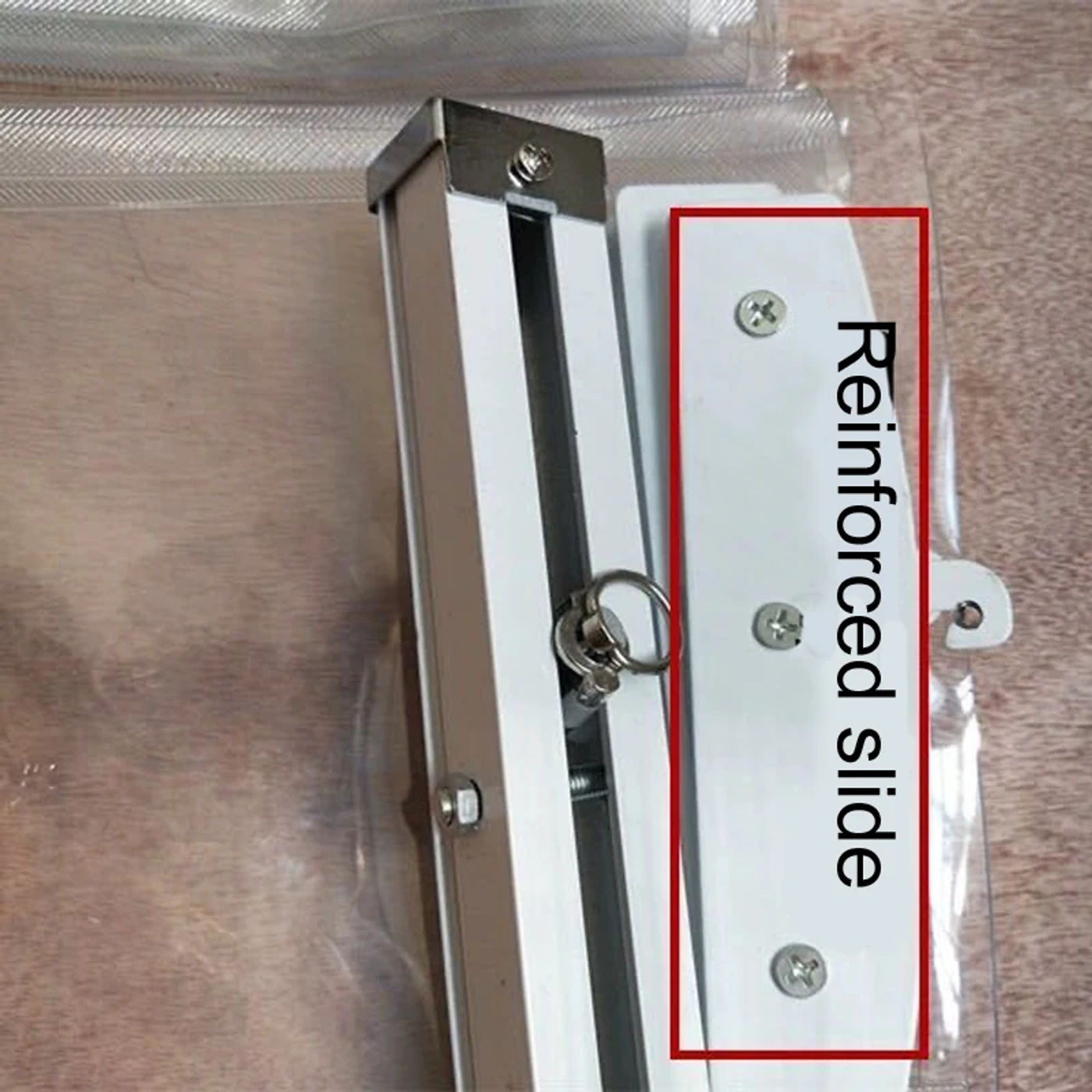 Slide 40a0a3815bef48bb99d84974f37cfe45