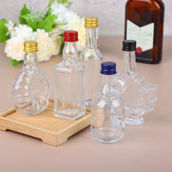 50ml Transparent Glass Lead-free Decanter With Cover For Liquor Scotch Small Wine Bottle Glass Beverage Bottle Accessories New