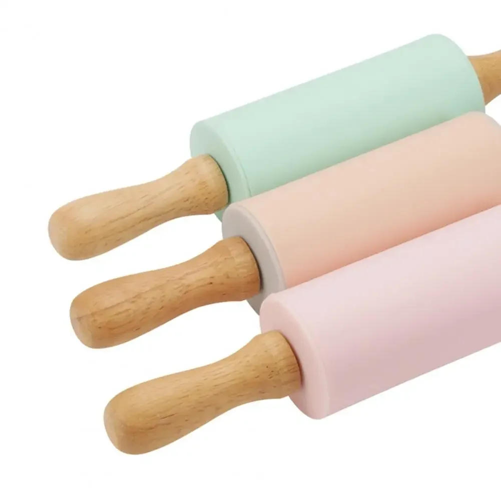 Description Picture 5 of itemPractical Rolling Pin for Restaurant, Useful Children Baking Dough Roller, Silicone Dough Roller Kneading Stick
