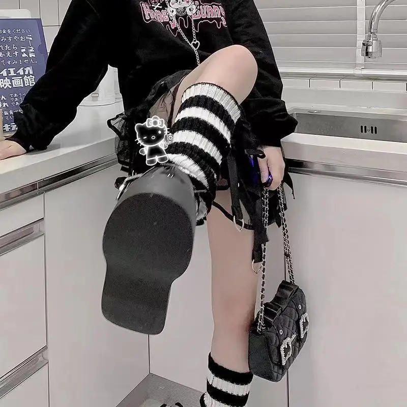Description Picture 3 of itemY2k Goth Lolita Girls Cute Striped Knit Leg Warmers JK Uniform Gothic Women Leggings Gaiters Knee Knitted Cuffs Ankle Warmer