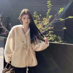 Autumn and winter new fashionable women's clothing casual elegant design sense fur integrated imitation mink fur rope fur coat