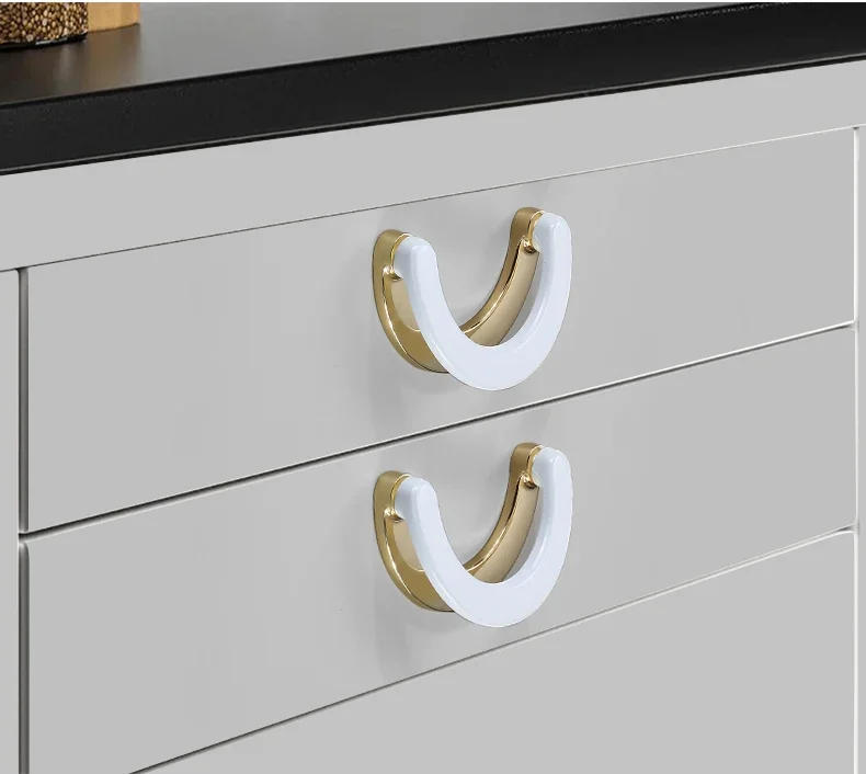 Description Picture 6 of itemZinc Alloy Semi-circular Cabinet Furniture Door Handle Modern Wardrobe Drawer Knob Bathroom Pull Ring Home Decoration