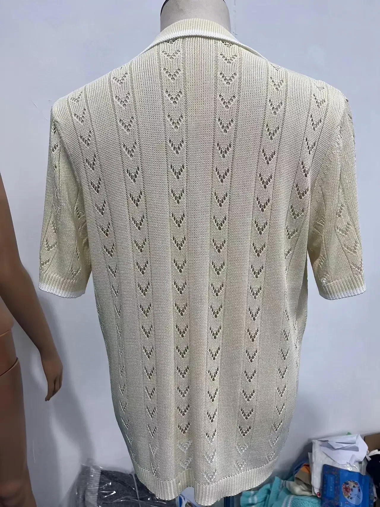 Description Picture 4 of itemSummer Men's Knitted Solid Color Shirt Fashion Short Sleeve Button-down Shirts for Men Vintage Business Leisure