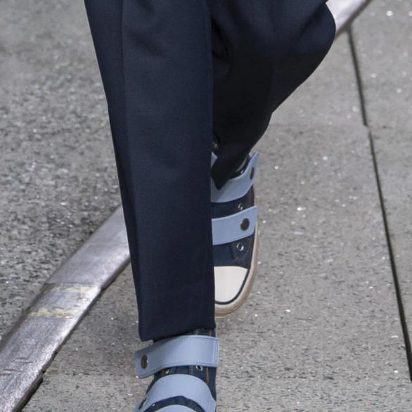 Slide d4af655844de416389b41d7505cc03a6