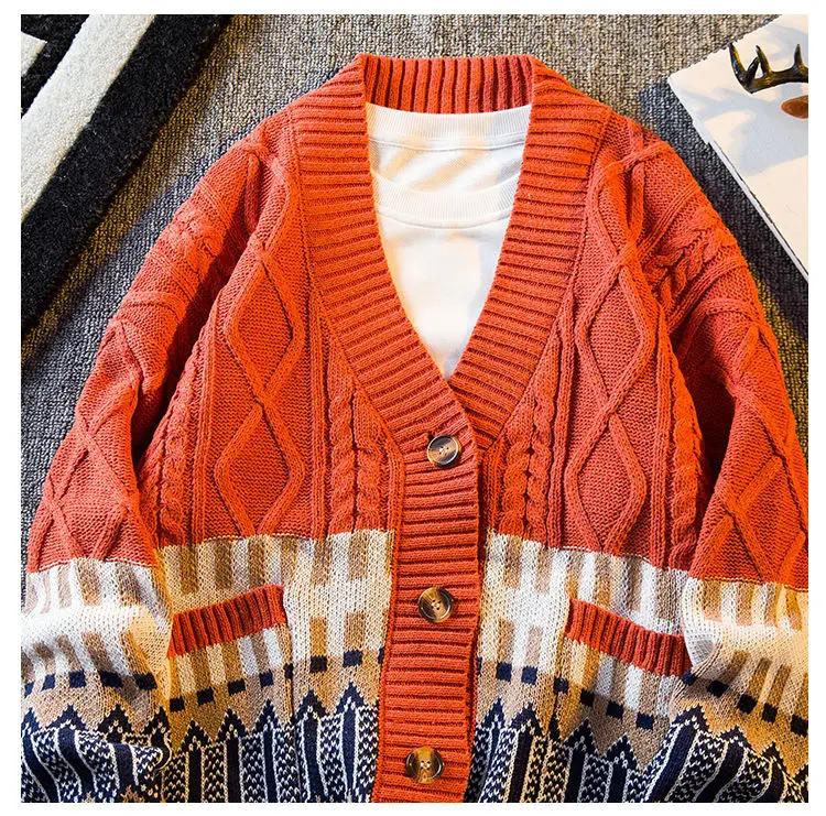 Description Picture 6 of itemAutumn Winter Handsome Rhombus V-neck Sweater Cardigans Men's Loose and Handsome Casual Knitted Cardigan Jackets Male Clothes