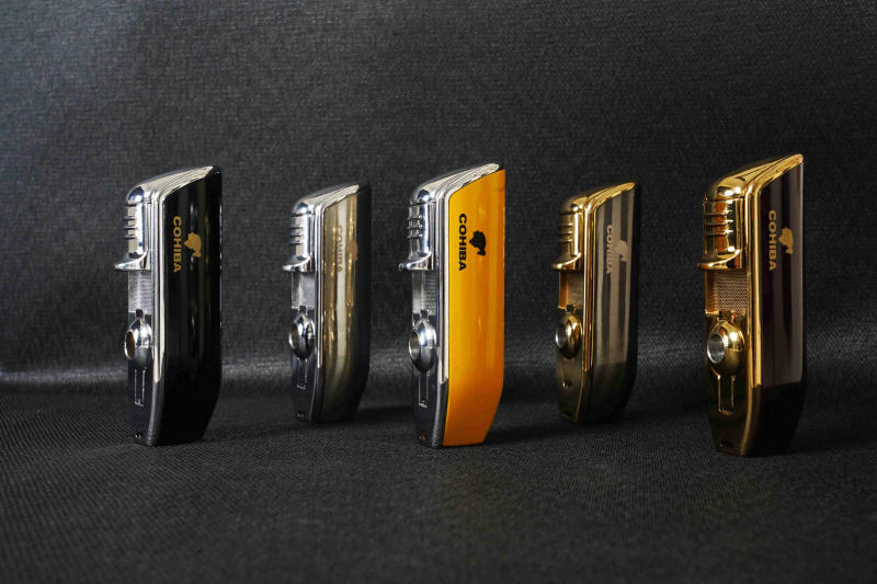 Description Picture 3 of itemNew Cohiba Outdoor Windproof Metal Gas Lighter Three Fire Blue Flame Multifunctional Kitchen Barbecue Cigar Accessories Gift Box