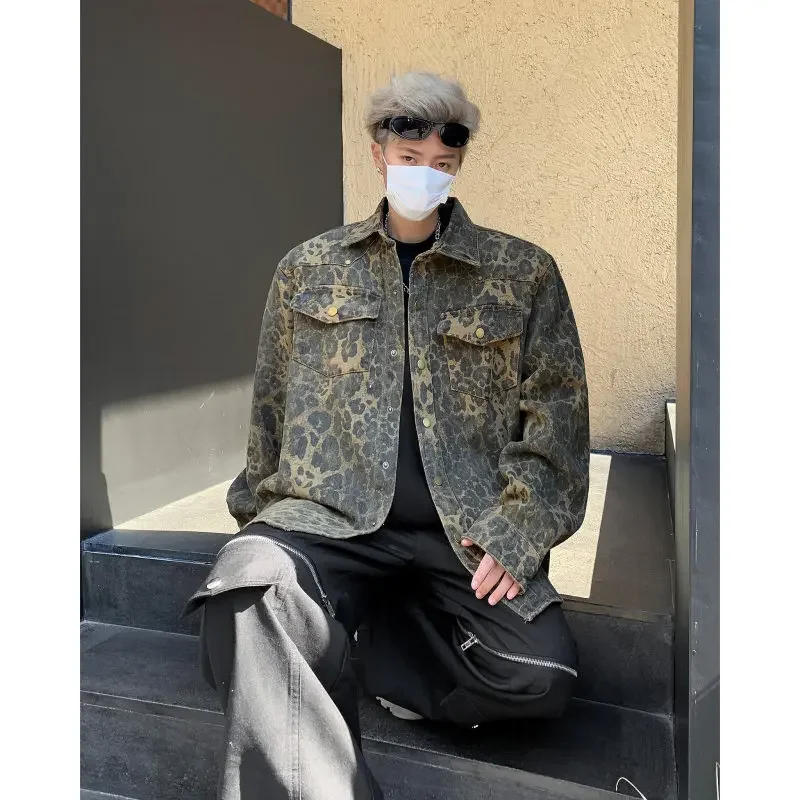 Description Picture 4 of itemHigh Street Men's Jackets Vintage Lapel Leopard Printing Contrast Color Large Pockets Baggy Male Top New Tide 9C4973