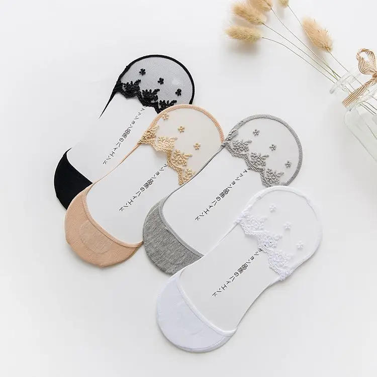 Description Picture 2 of item5 Pairs/set Lace Socks Invisible Mesh Lace Thin Short Boat Sock Sexy Transparent Thin Girls Sock Slippers Silicone Non-slip Sox
