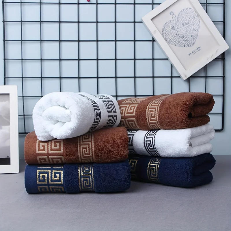 Description Picture 4 of item2pcs Set Cotton Towel 1pcs Hand Towel 34x74cm and 1pcs Big Bath Towel 70x140cm Blue White Brown Geometric Embroidered Gift Towel