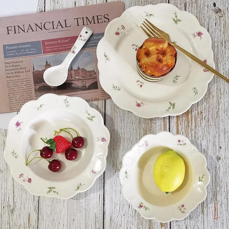 Description Picture 6 of itemNew Retro Floral Ceramic Plate Home Flower Dessert  Porcelain Fruit Salad Bowl Tableware Dinner Set with Spoon Dinnerware
