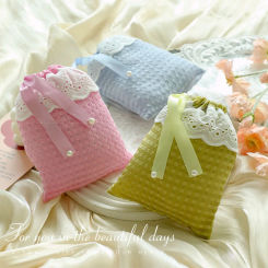 Satin Cloth Candy Bag Jewelry Packaging Cloth Pouches Chic Wedding Favor Gift Bags Drawstring Pouch for Cosmetic Makeup Storage