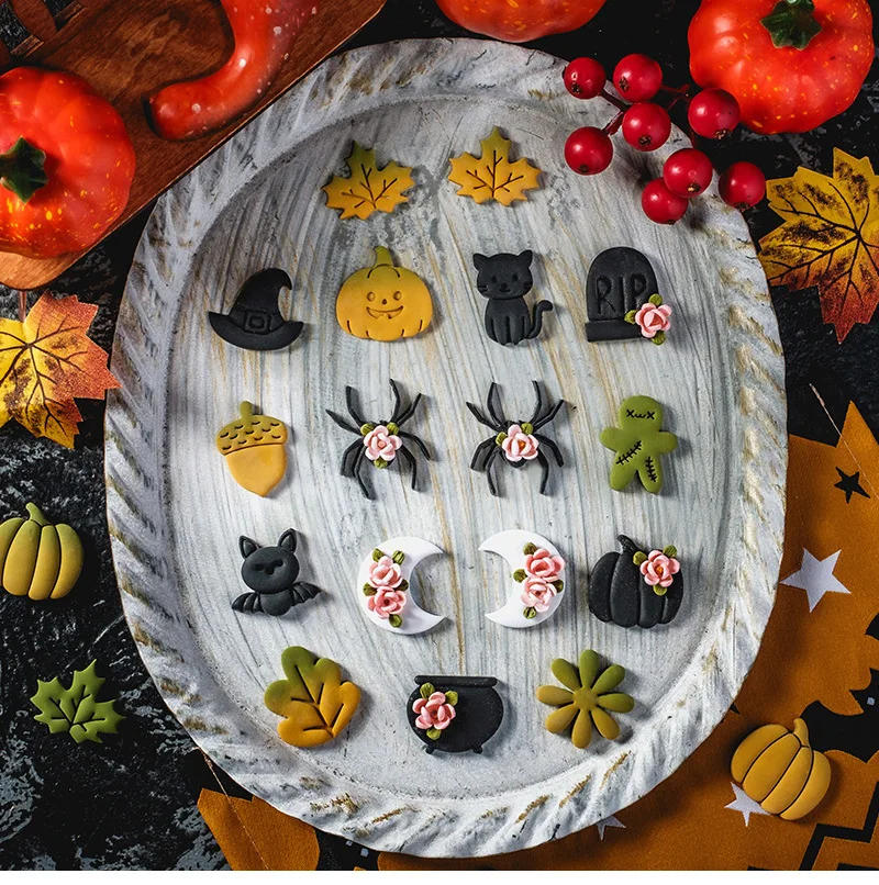 Description Picture 2 of itemHalloween Series Polymer Clay Cutters Leaves Cat Bat Spider Ghost Pumpkin Shaped Soft Pottery Clay Mold for DIY Earrings Making