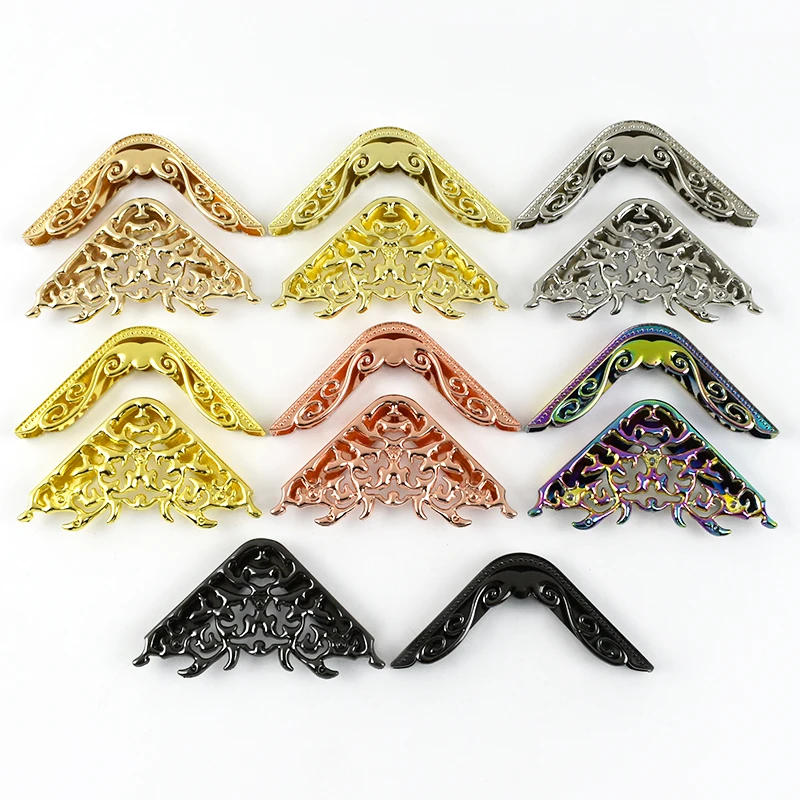 Description Picture 4 of item4/10Pcs Corner Protector Metal Buckles Scrapbooking Clip Buckle Bag Edge End Lock  Album Menu Cover Corners Clasp Decor Crafts